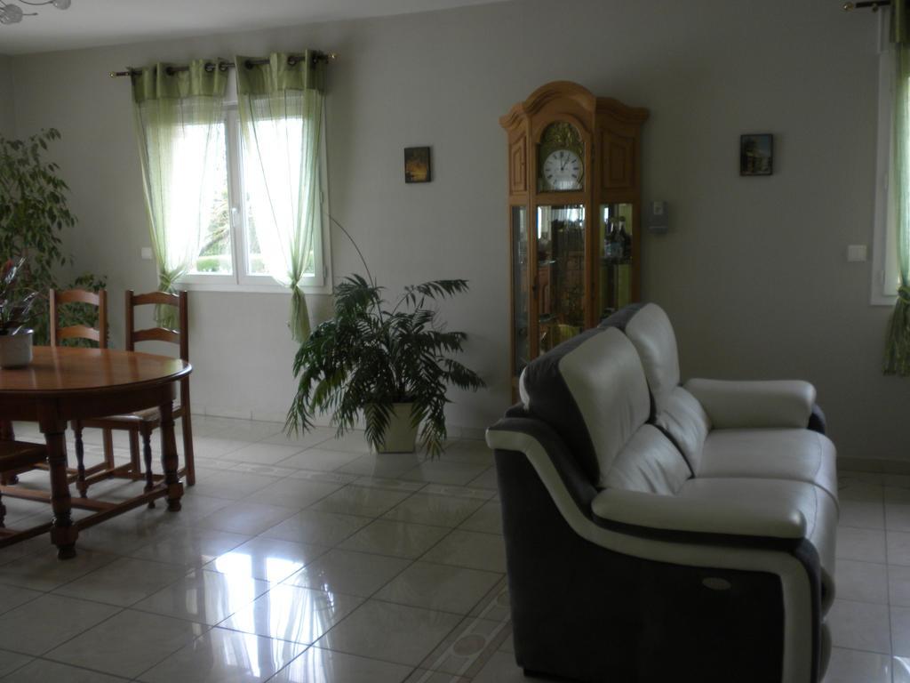 Bed and Breakfast L'Escapade Blancs-Coteaux Habitación foto